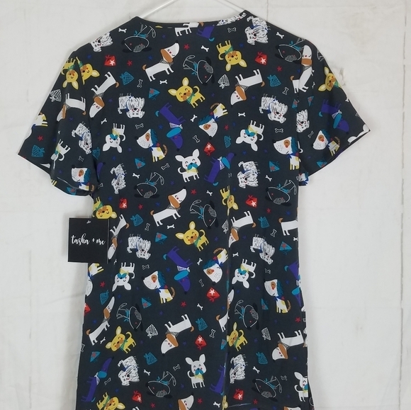 Tasha & me  dog print scrub top - Picture 2 of 6